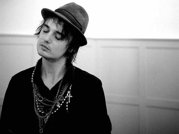 Pete Doherty has been recording with unknown French band, Dandies
