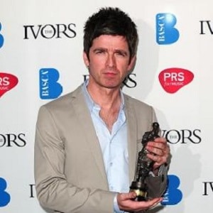 Noel Gallagher - a shit cunt, with a shit haircut